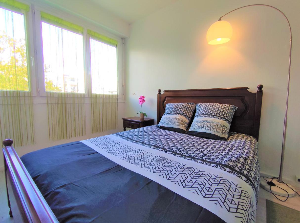 לה רושל Appartement T3 Lumineux Et Tout Confort De 72 M2 Avec Parking Privatif מראה חיצוני תמונה