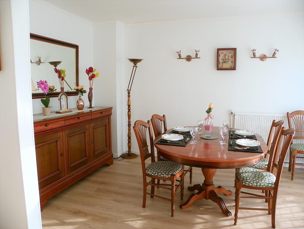 לה רושל Appartement T3 Lumineux Et Tout Confort De 72 M2 Avec Parking Privatif מראה חיצוני תמונה